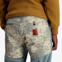 M Fleece Pants in "Goblin Blue / Sand Multi"