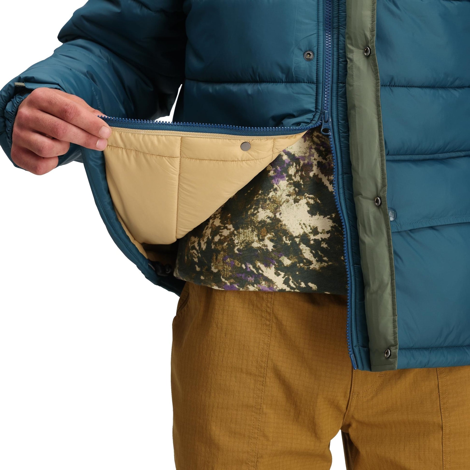 General Detail shot of Topo Designs Retro Ridge Puffer Jacket - Men's  in "Pond Blue / Beetle"