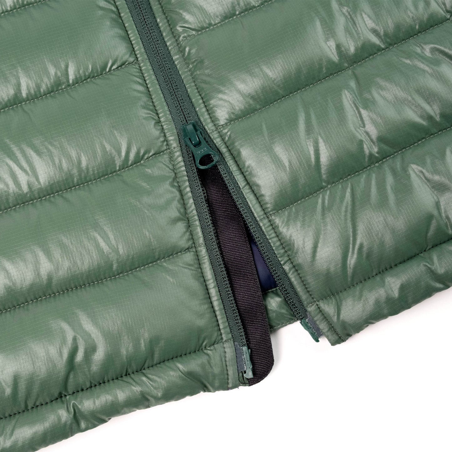 General Detail shot of Topo Designs Townie Puffer Jacket - Men's in "Forest"