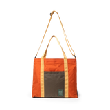 Mountain Essential Tote