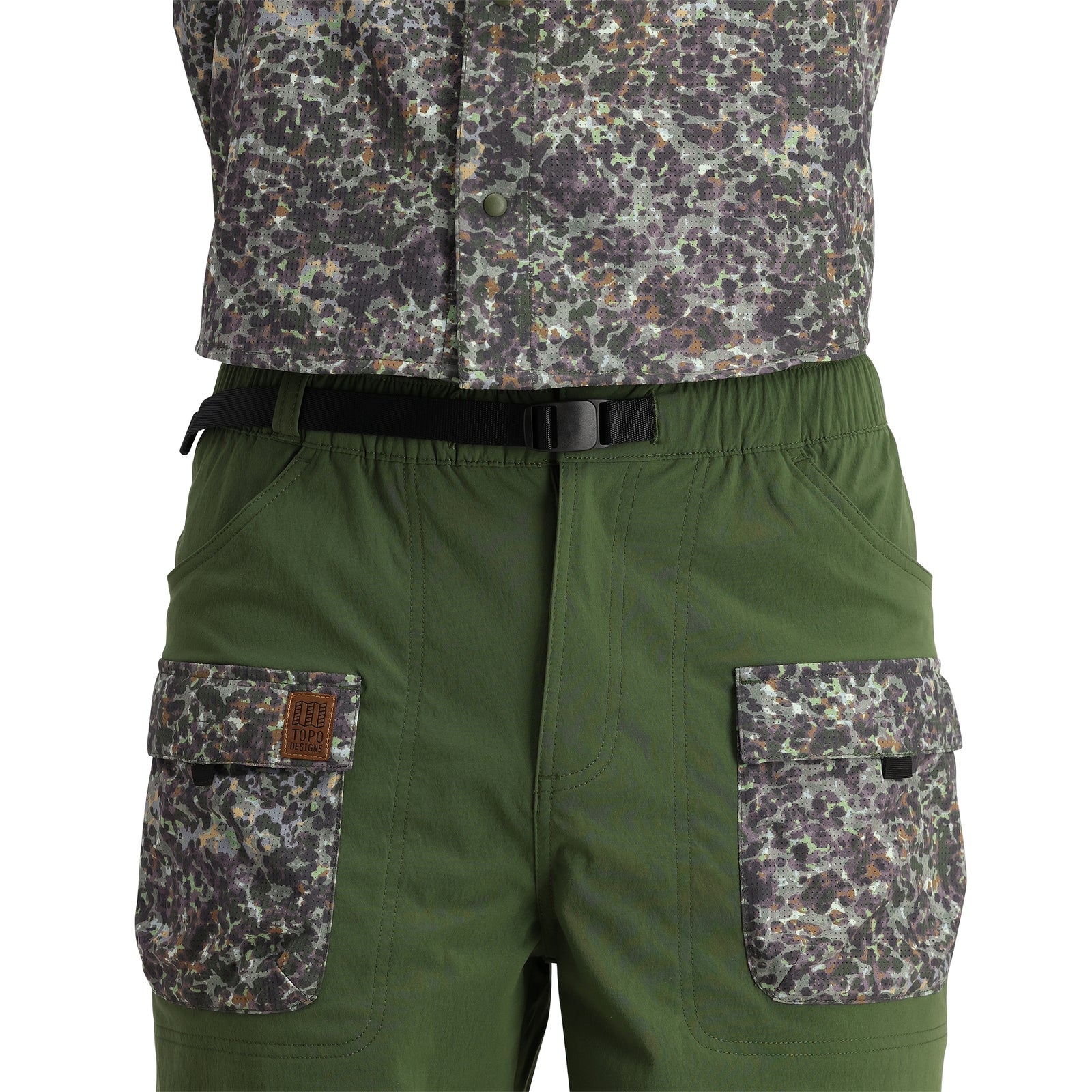 Detail shot of Topo Designs Retro River Shorts - Men's in "Olive / Olive Meteor"