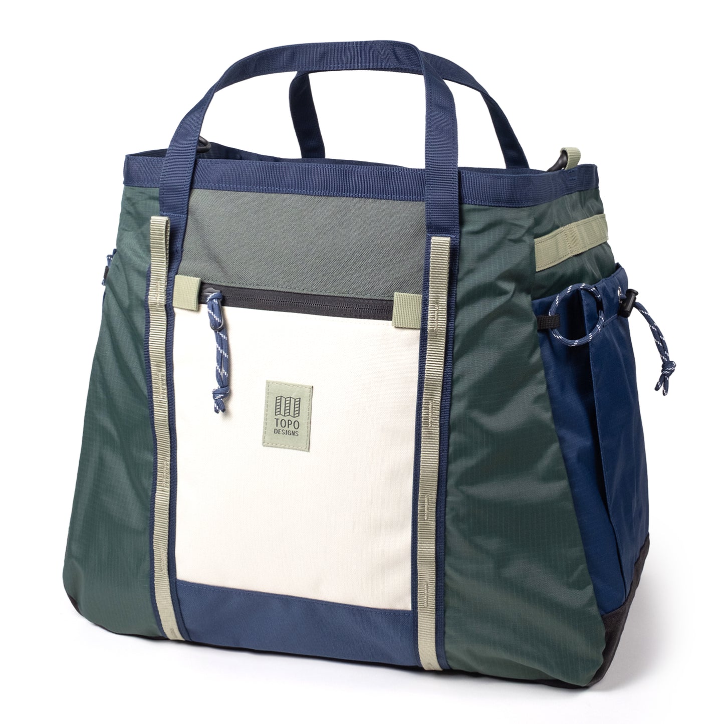 Quarter View of Topo Designs Mountain Gear Bag in "Forest / Bone White"